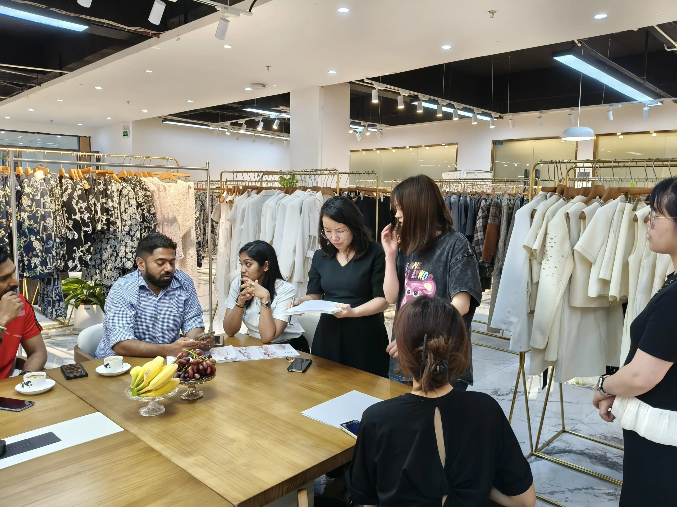 JH-customers-12