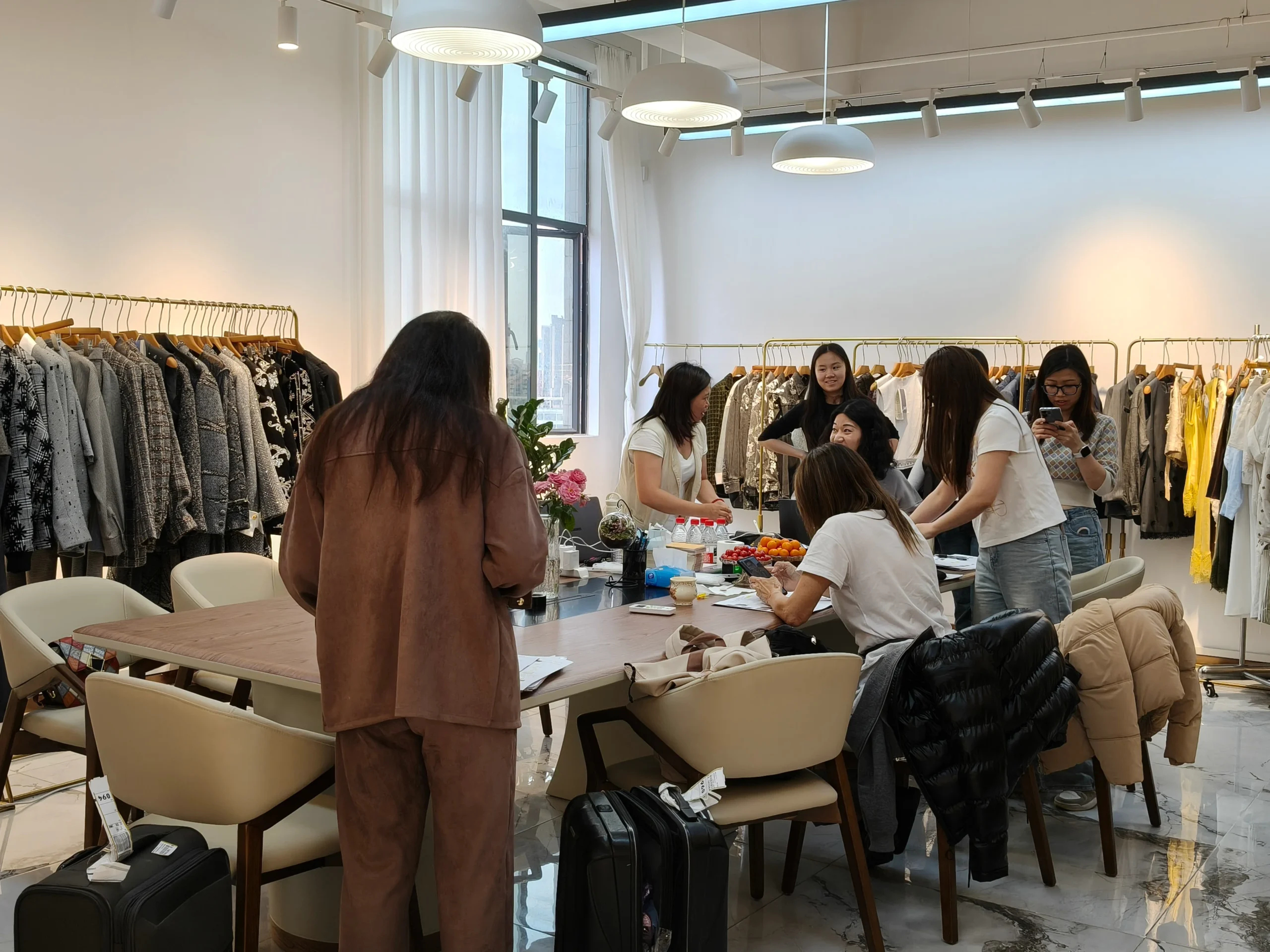 JH-customers-6
