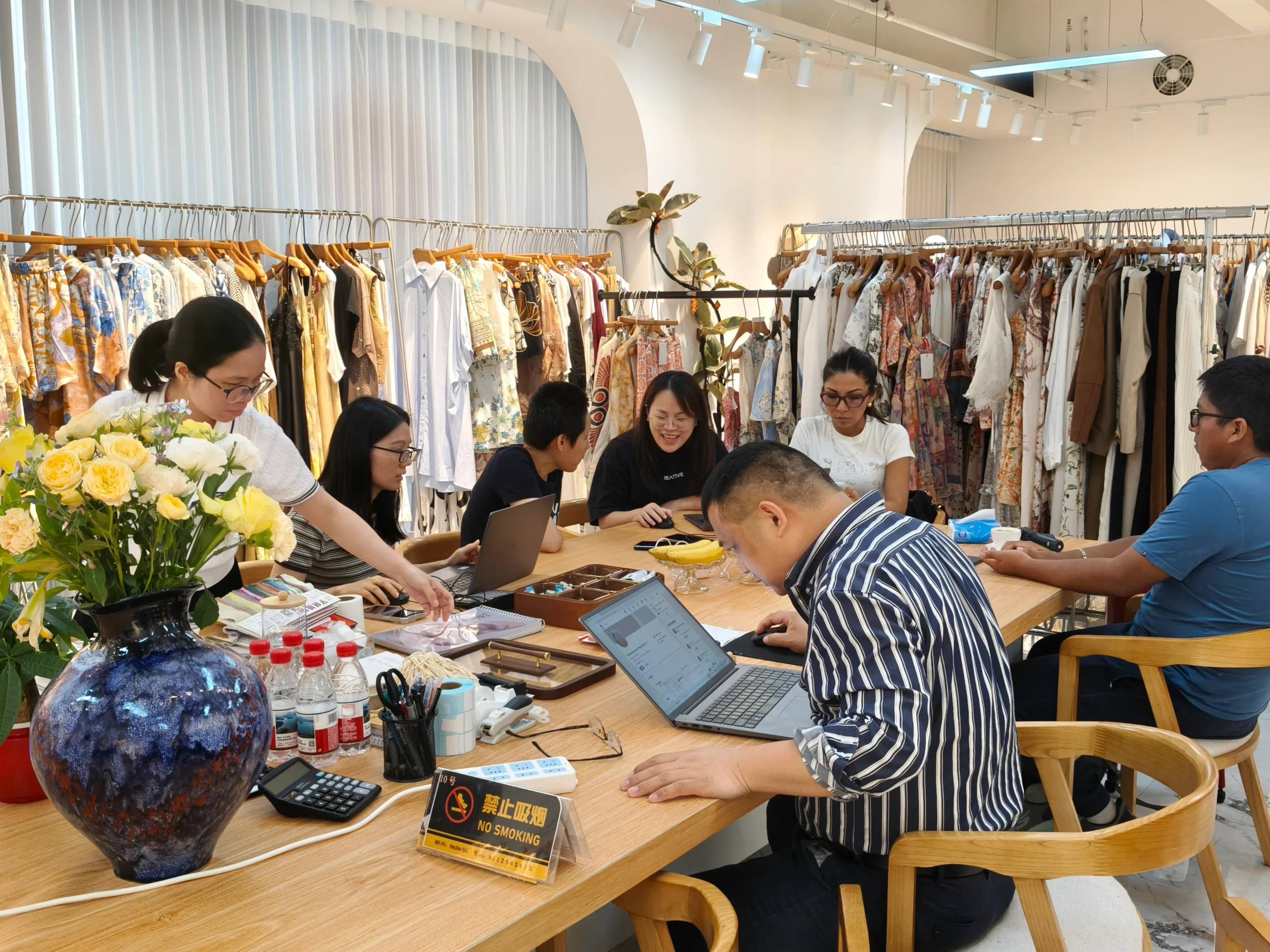 JH-customers-7